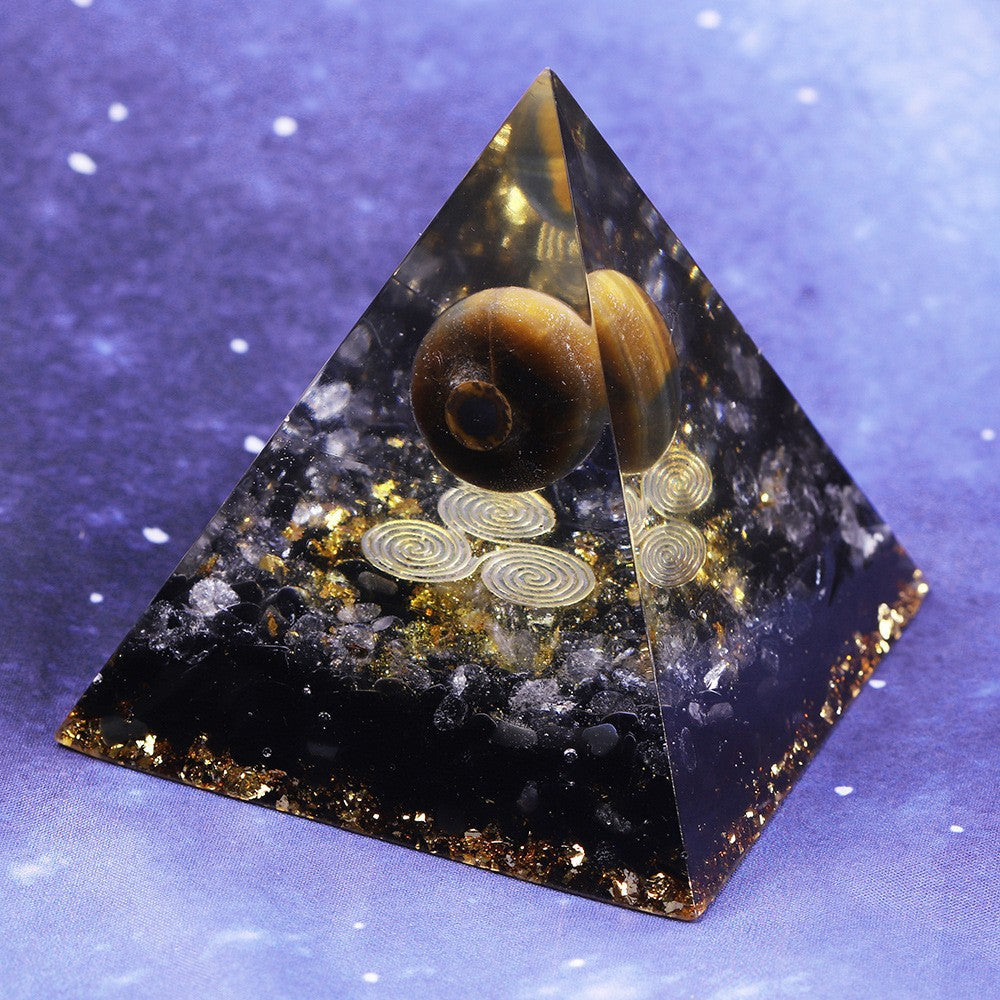 Crystal Ball Pyramid Crystal Crushed Stone Drip