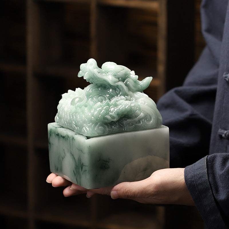Resin Jade Chinese Dragon-printed Ashtray